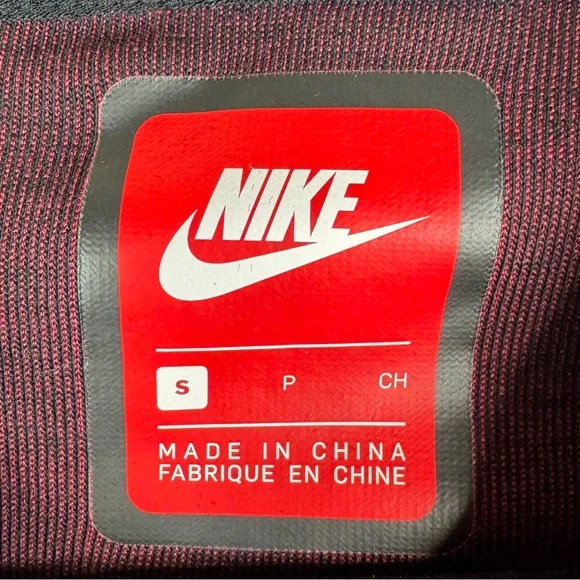 NIKE Sportswear Tech Fleece Women's Full Zip Cape Hoodie  - 908822-608 - Sz S - Picture 11 of 14